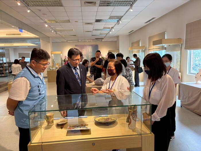 藝品班匠師解說創作作品