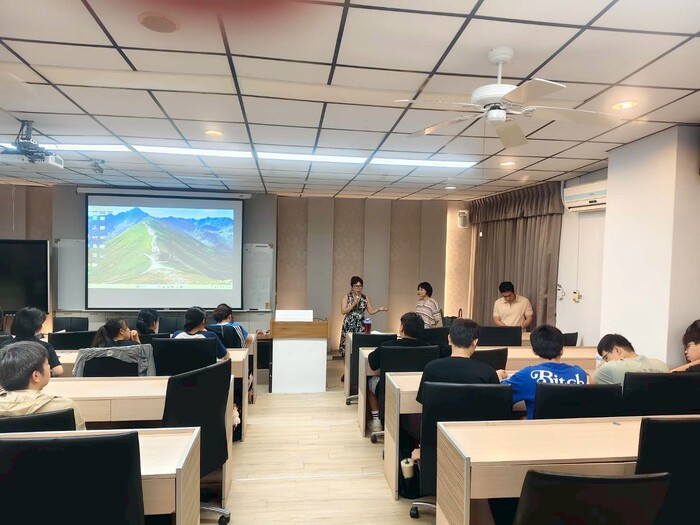 圖書館電子資源使用介紹