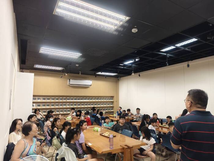 志工簡介課程-1樓閱覽室